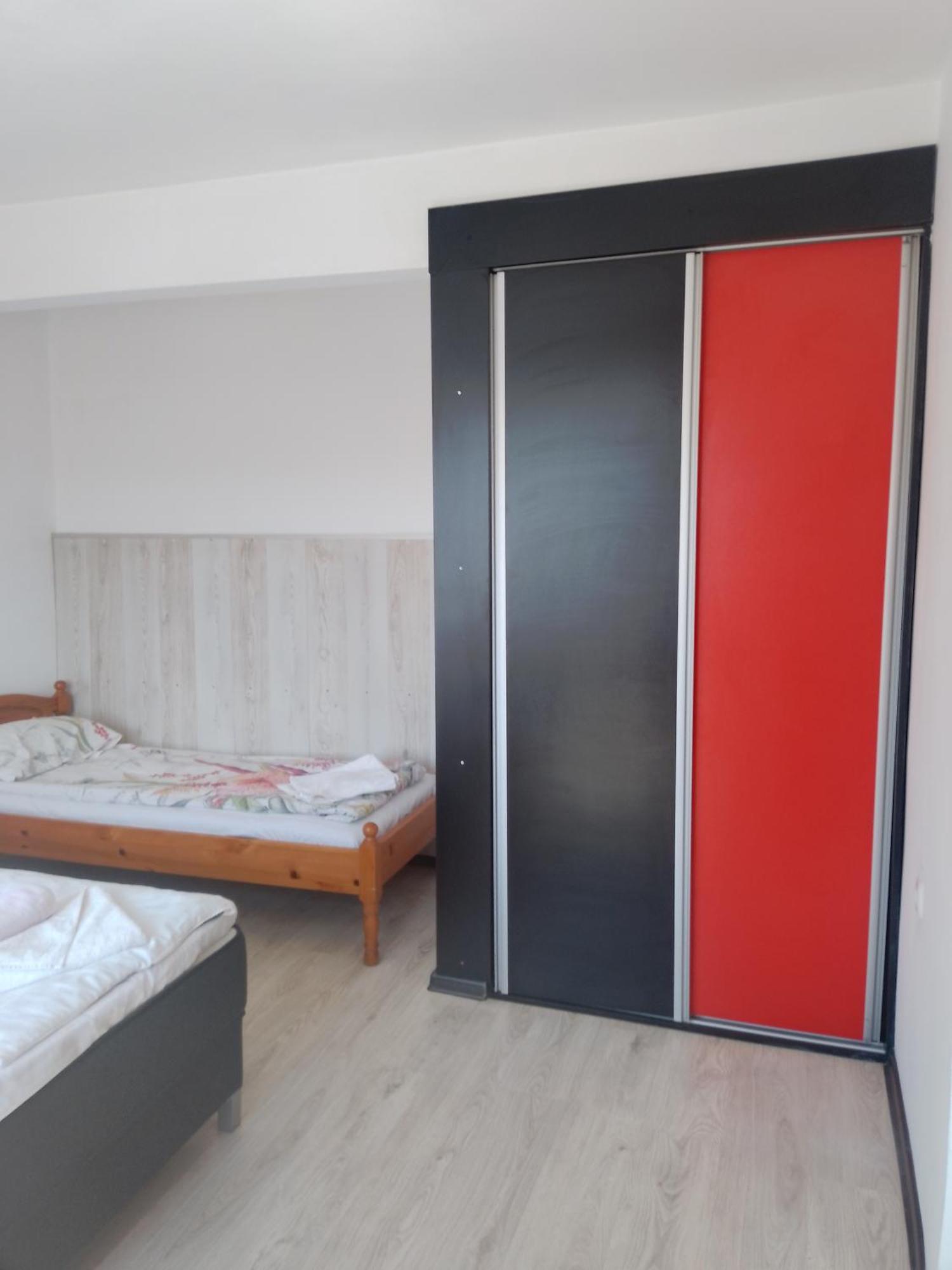 Red House Apartamento Veliko Tŭrnovo Exterior foto
