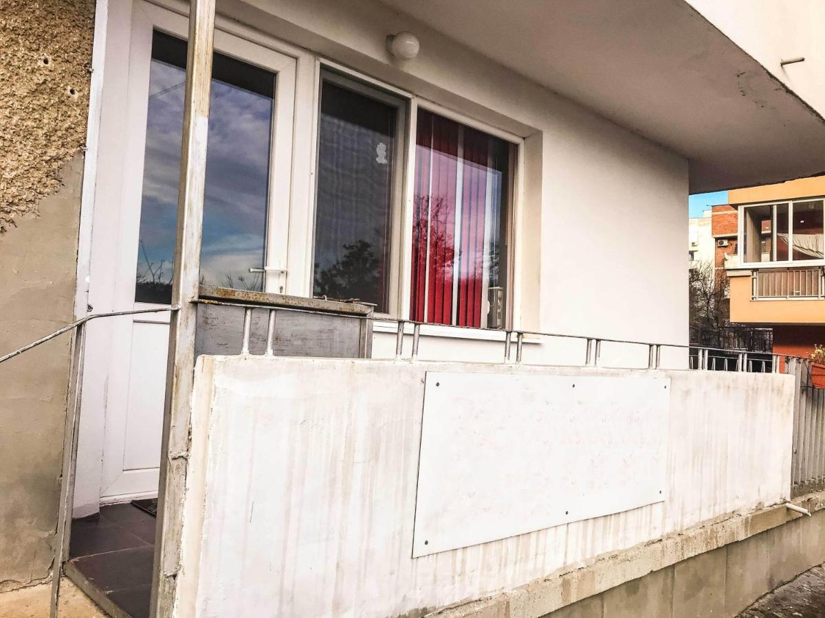 Red House Apartamento Veliko Tŭrnovo Exterior foto