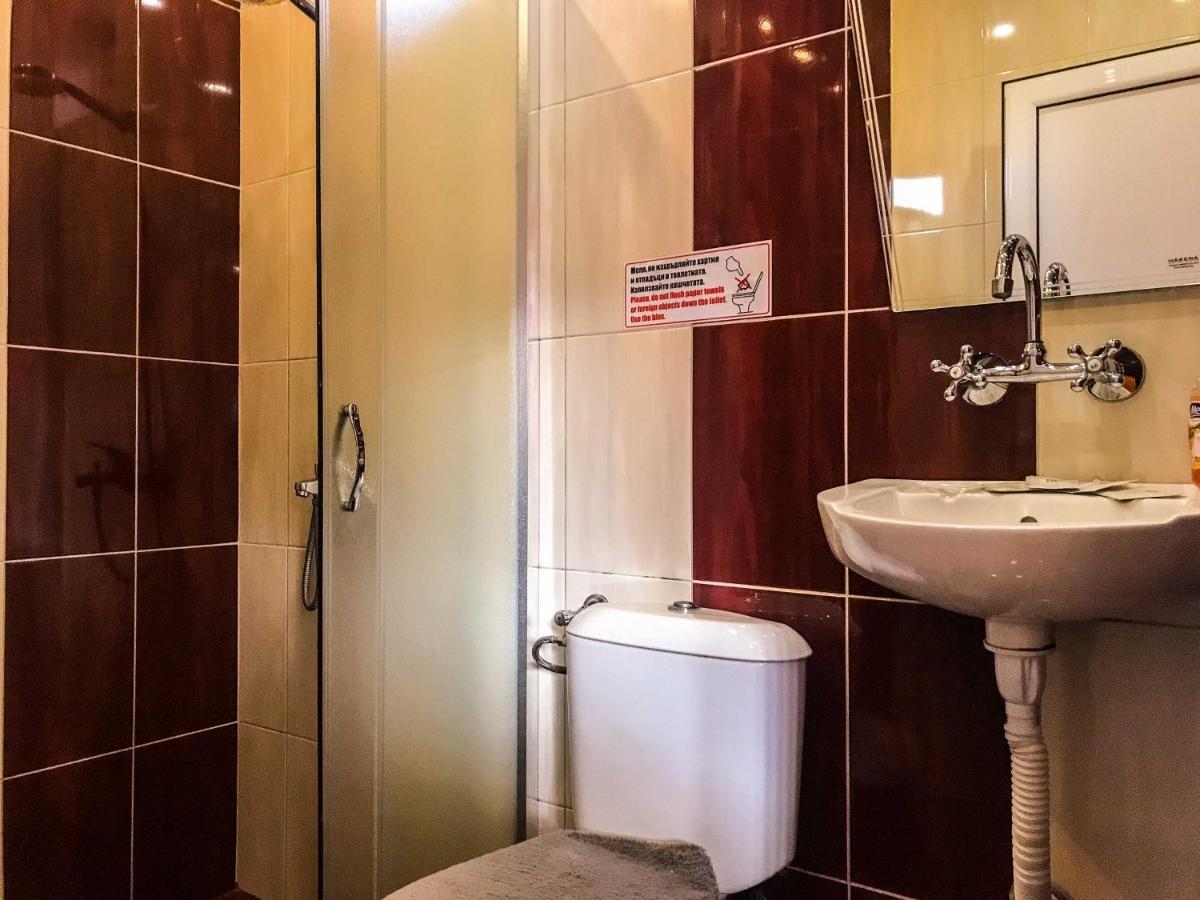 Red House Apartamento Veliko Tŭrnovo Exterior foto